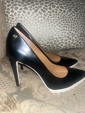 Calvin Klein Black Pointed-Toe Pumps with White Outsole